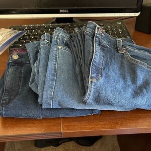 Gloria Vanderbilt Classic Blue Jeans